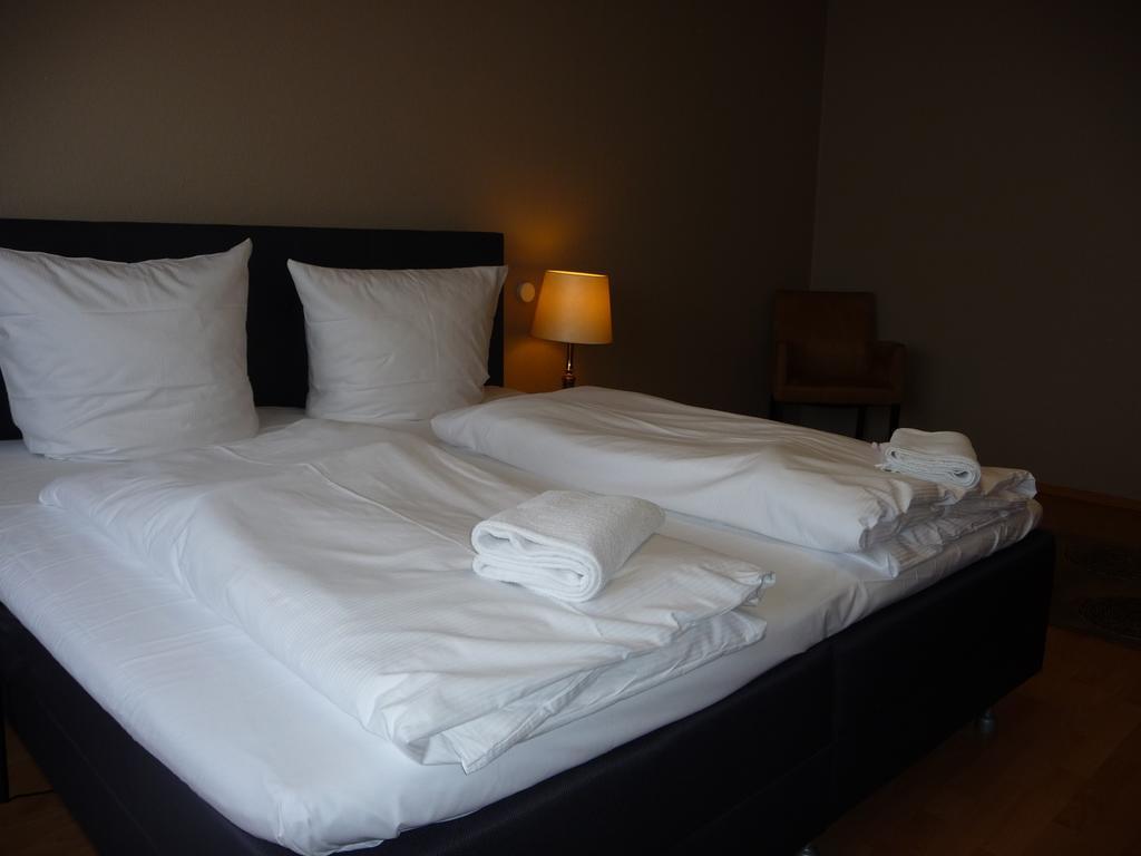 Hotel Restaurant Felderbock Nußloch Eksteriør billede
